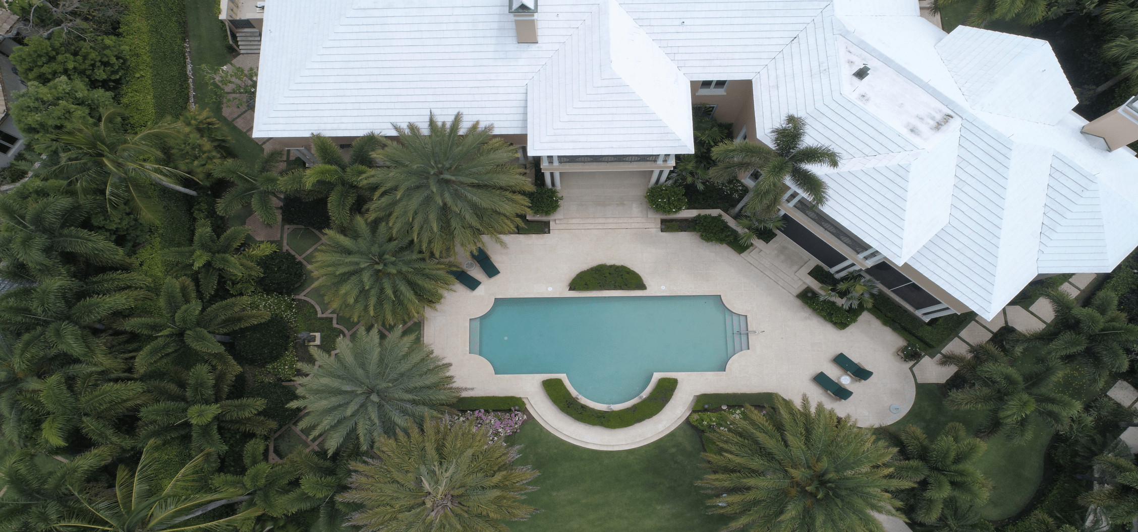 Top five best custom villas on the market located on Palm Jumeirah